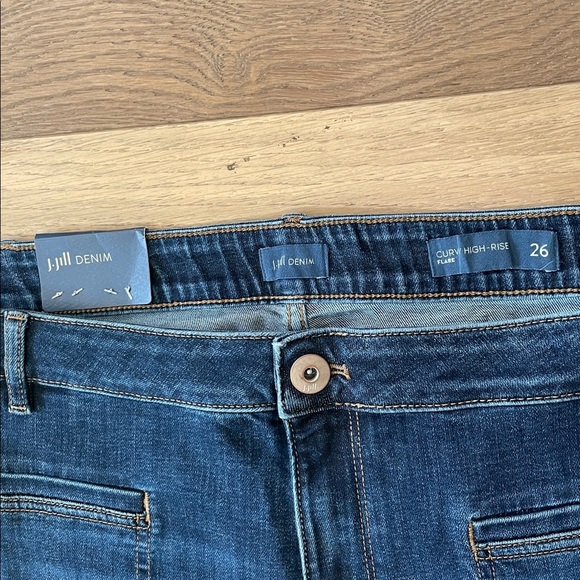 J.Jill Curvy High-Rise Flare Jeans Tremont Wash Size 26 Plus Size NWT - Picture 11 of 16